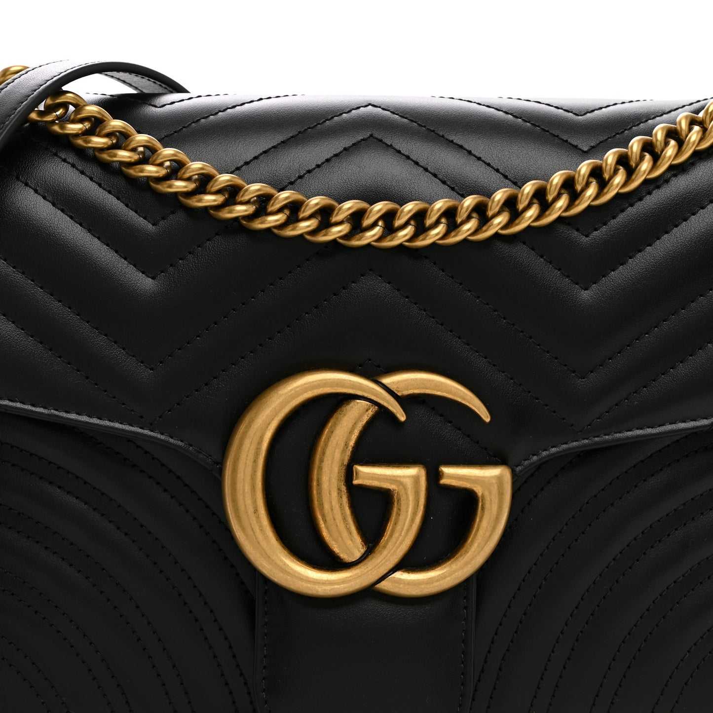 Calfskin Matelasse Medium GG Marmont Shoulder Bag Black