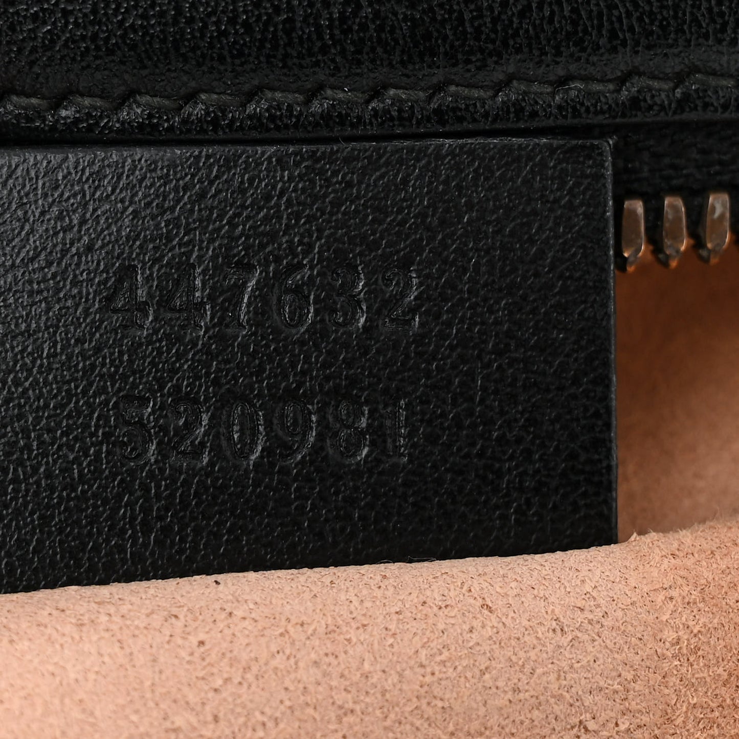 Calfskin Matelasse Small GG Marmont Chain Shoulder Bag Black