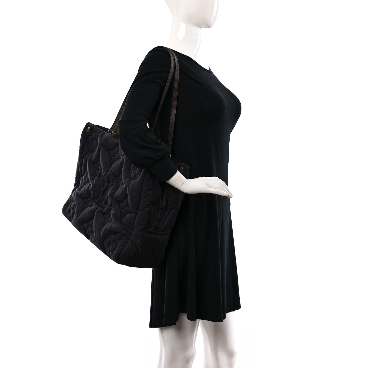 Louis Vuitton Econyl Monogram Pillow Giant Onthego GM Black 2 of 8