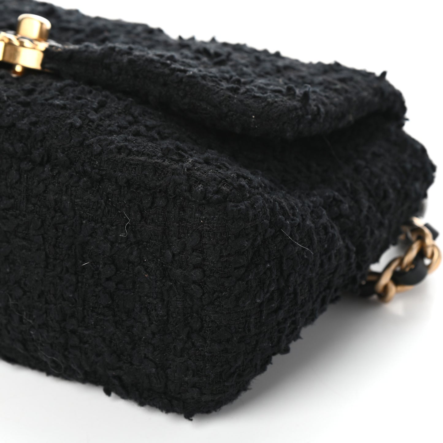 Tweed Quilted Medium Chanel 19 Flap Black