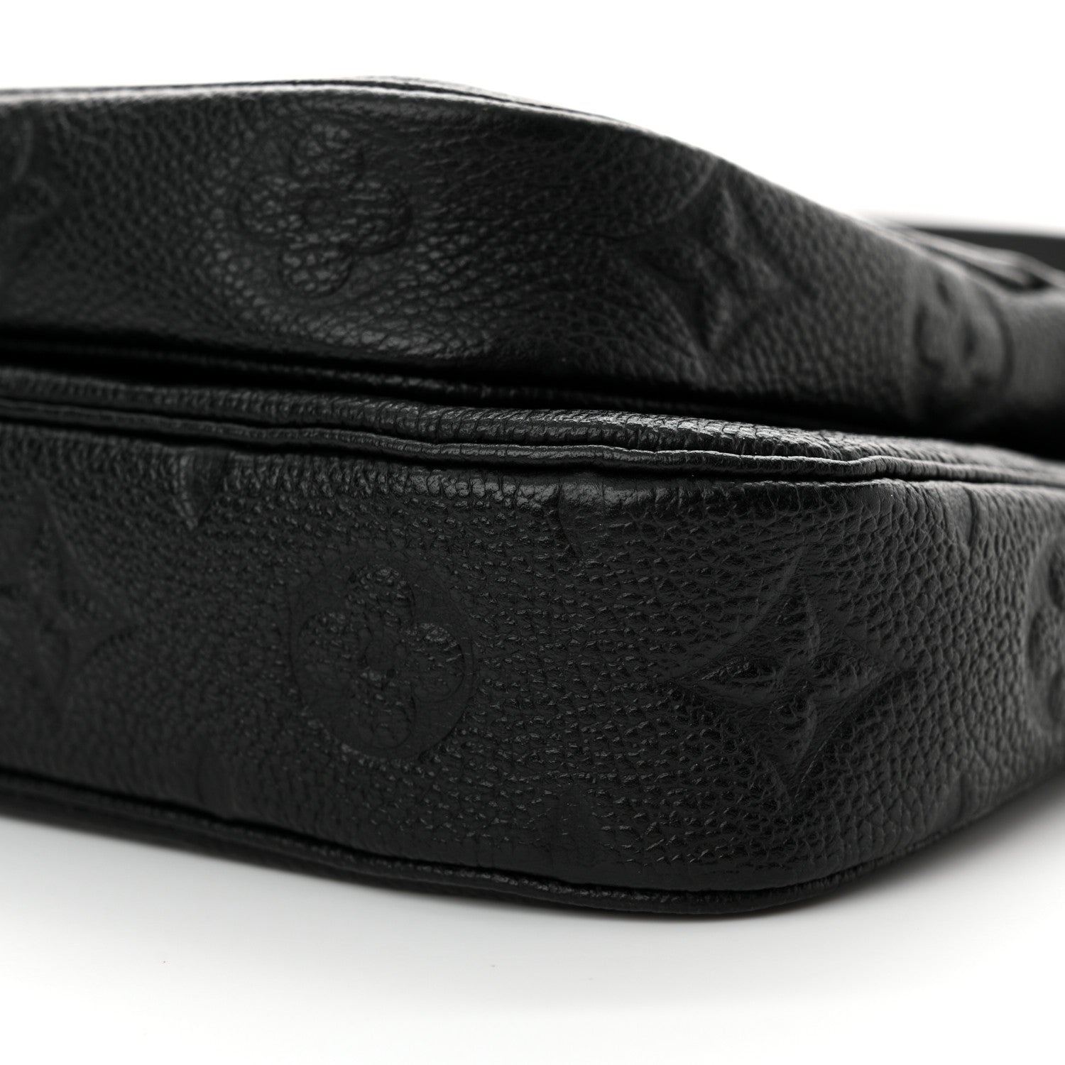 Louis Vuitton Empreinte Monogram Giant Multi Pochette Accessories Black 10 of 11