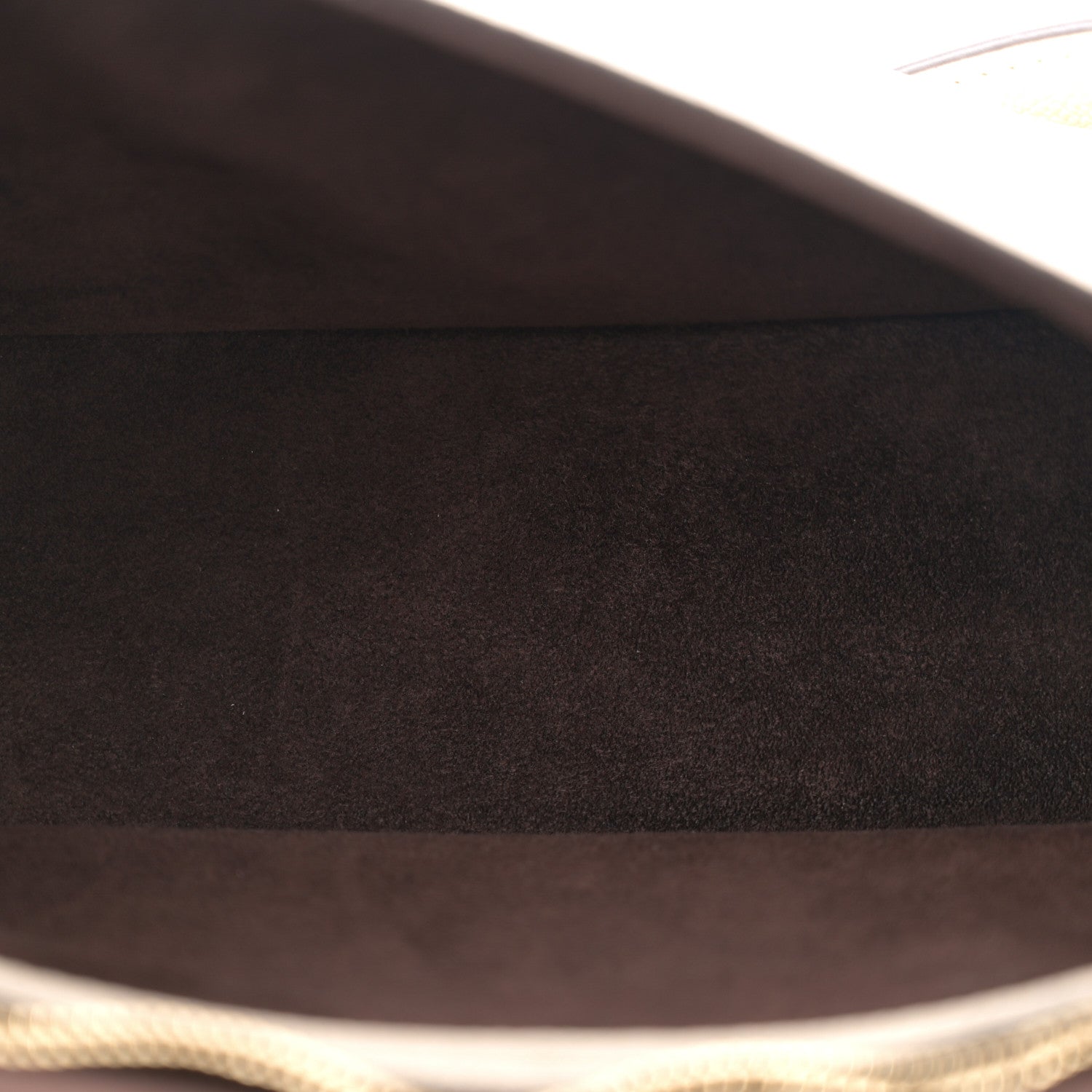 Louis Vuitton Empreinte Monogram Giant Diane Cream 5 of 9