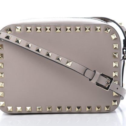 Valentino Garavani Calfskin Rockstud Camera Crossbody Bag Poudre 7 of 9