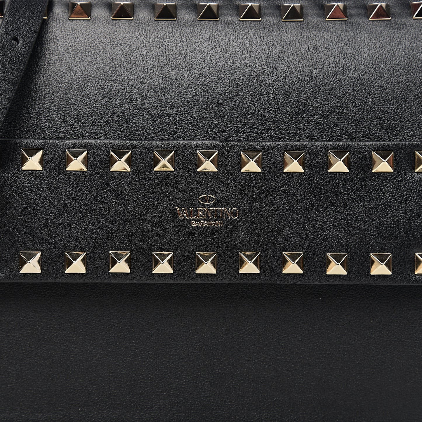 Vitello Rockstud Side Slip Crossbody Black