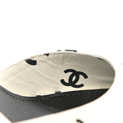 Chanel Printed Lambskin CC Sandals 36 White Black 9 of 10