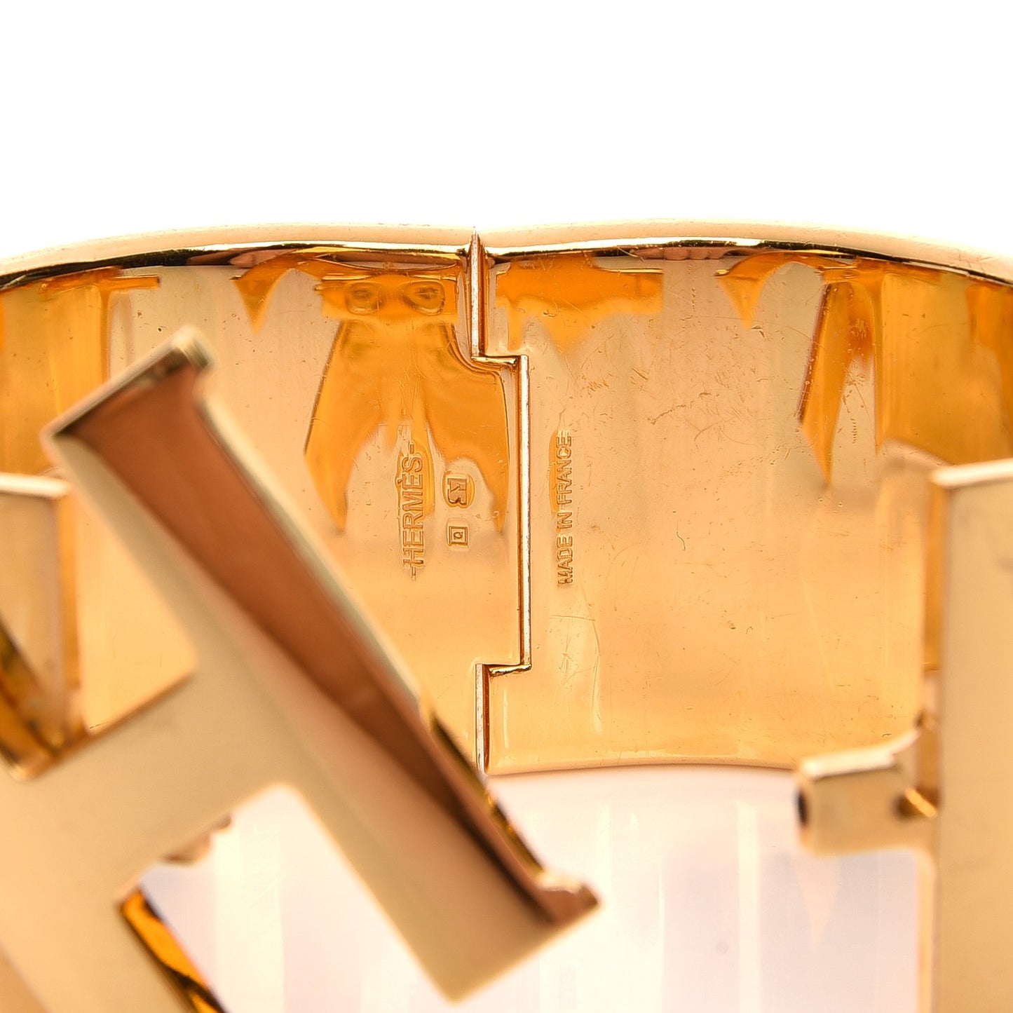 Enamel Clic Clac H Extra Wide Bracelet PM Capucine