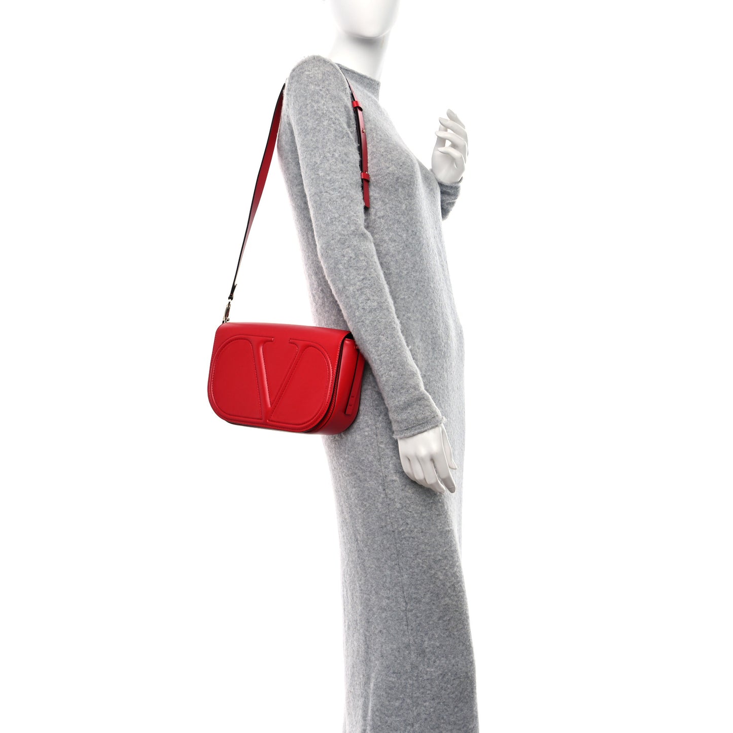 Calfskin VLogo Walk Shoulder Bag Rouge Pur