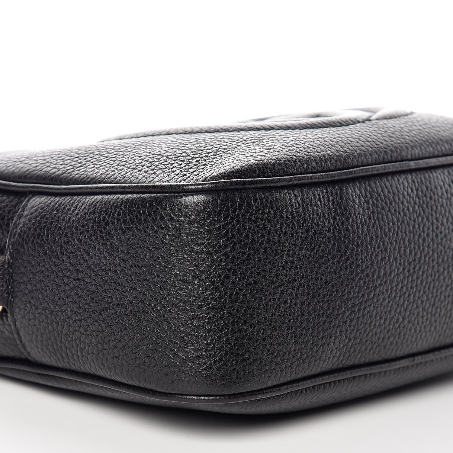 Gucci Pebbled Calfskin Small Soho Disco Bag Black 5 of 9