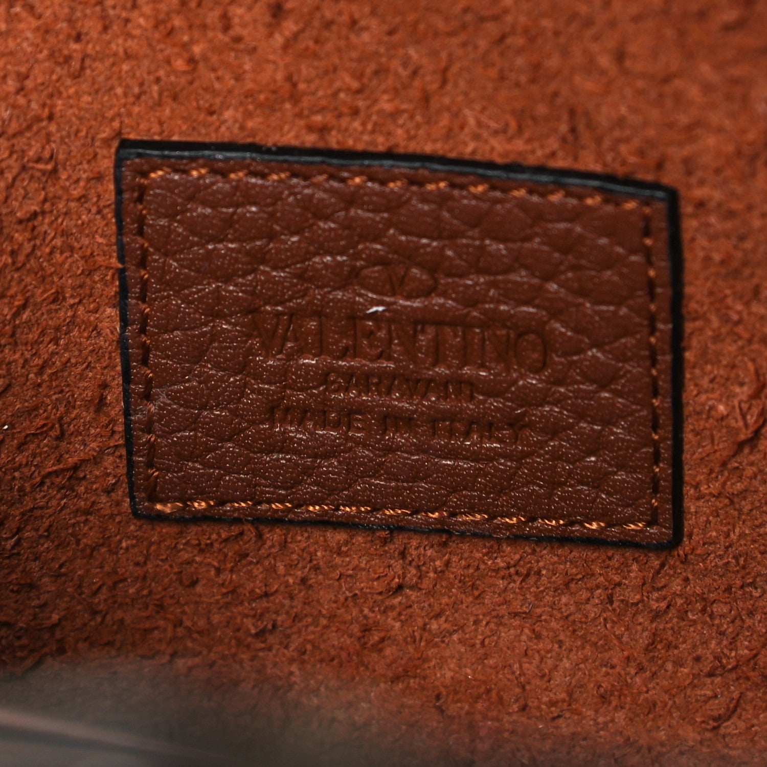 Valentino Garavani Pebbled Calfskin Rockstud Envelope Wallet on Chain Bright Cognac 6 of 6
