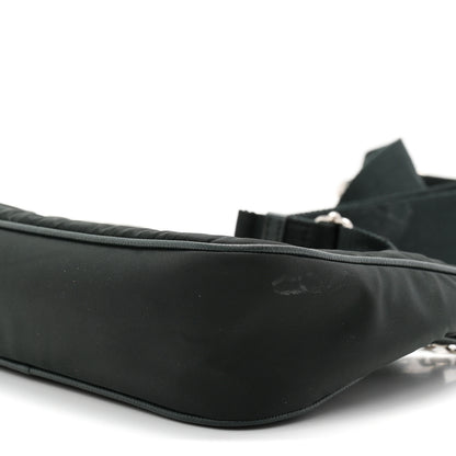 Prada Nylon Re-Edition 2005 Shoulder Bag Smeraldo 11 of 11