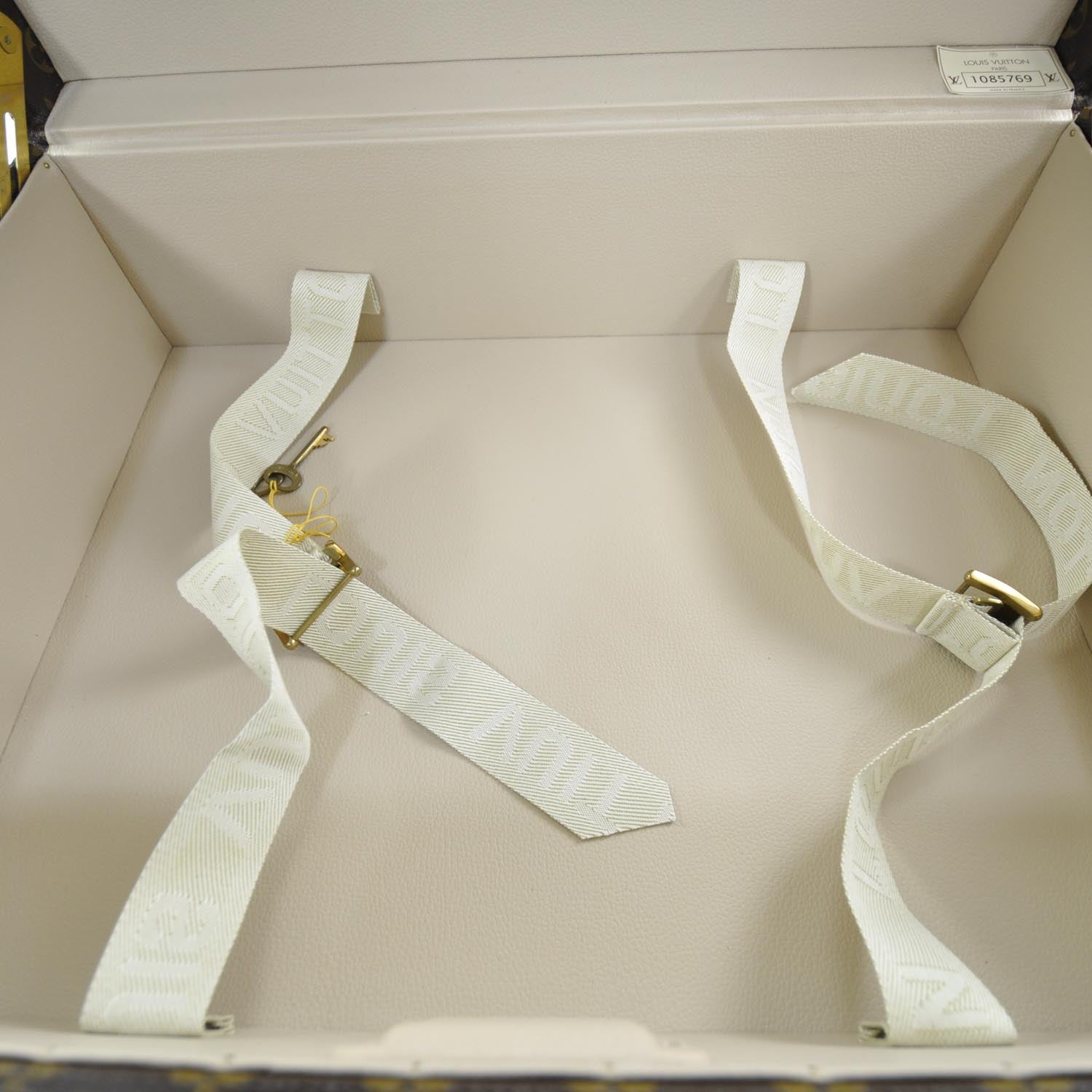 Louis Vuitton Monogram Bisten 50 8 of 12