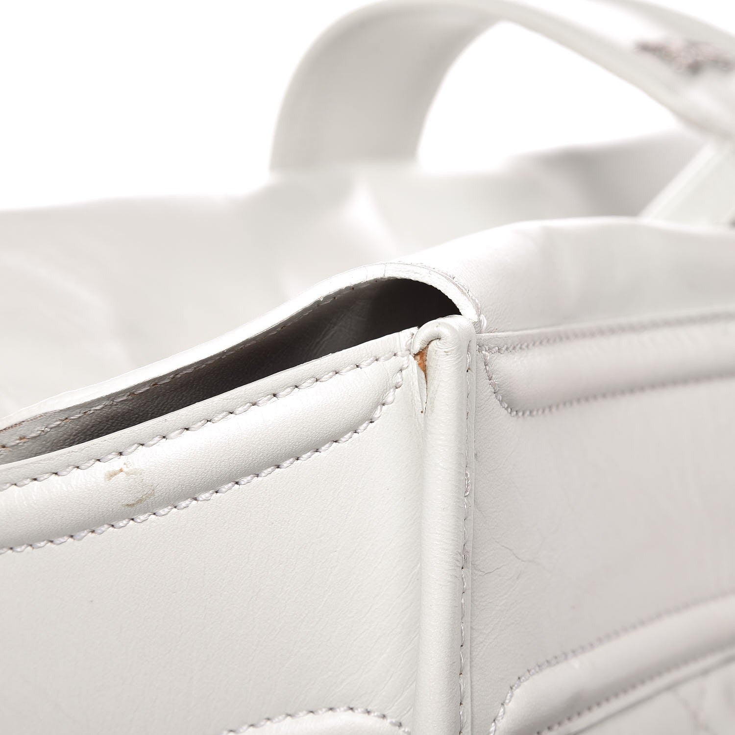 Burberry Leather Quilted Large Manor Tote White 12 of 17