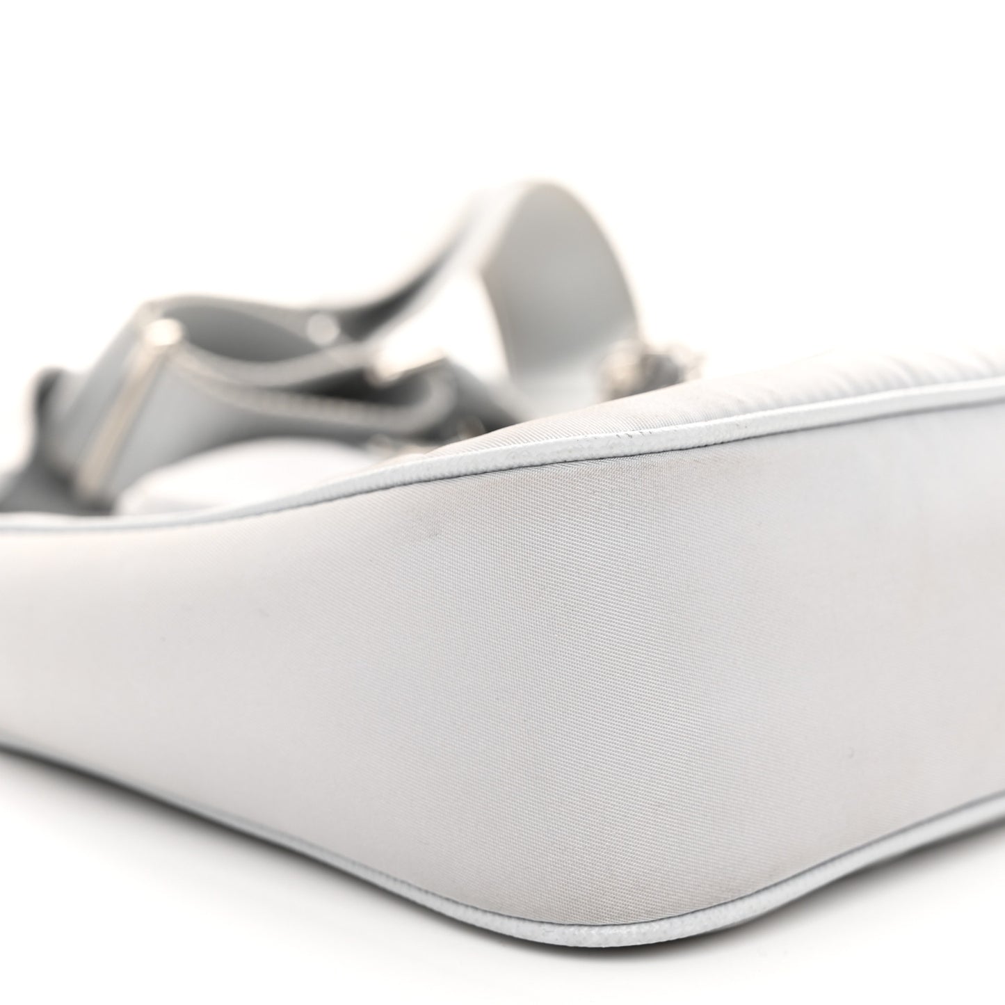 Re-Nylon Saffiano Re-Edition 2005 Shoulder Bag Fiordaliso