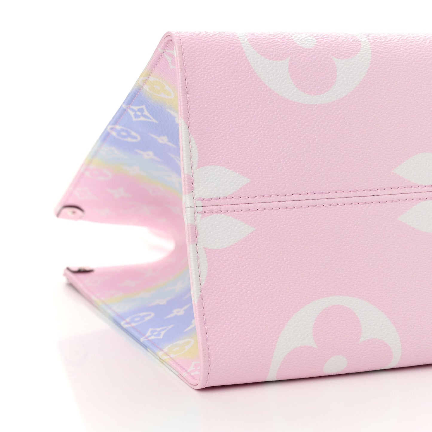 Monogram Escale Onthego GM Pastel