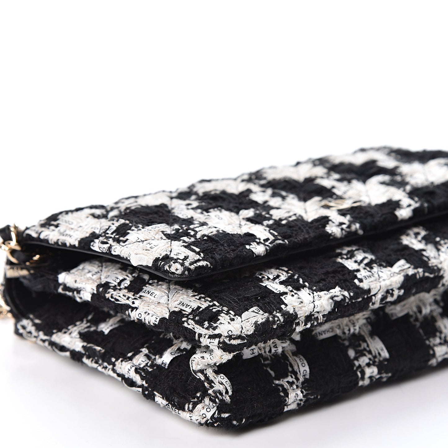 Tweed Quilted Wallet On Chain WOC Black Ecru White