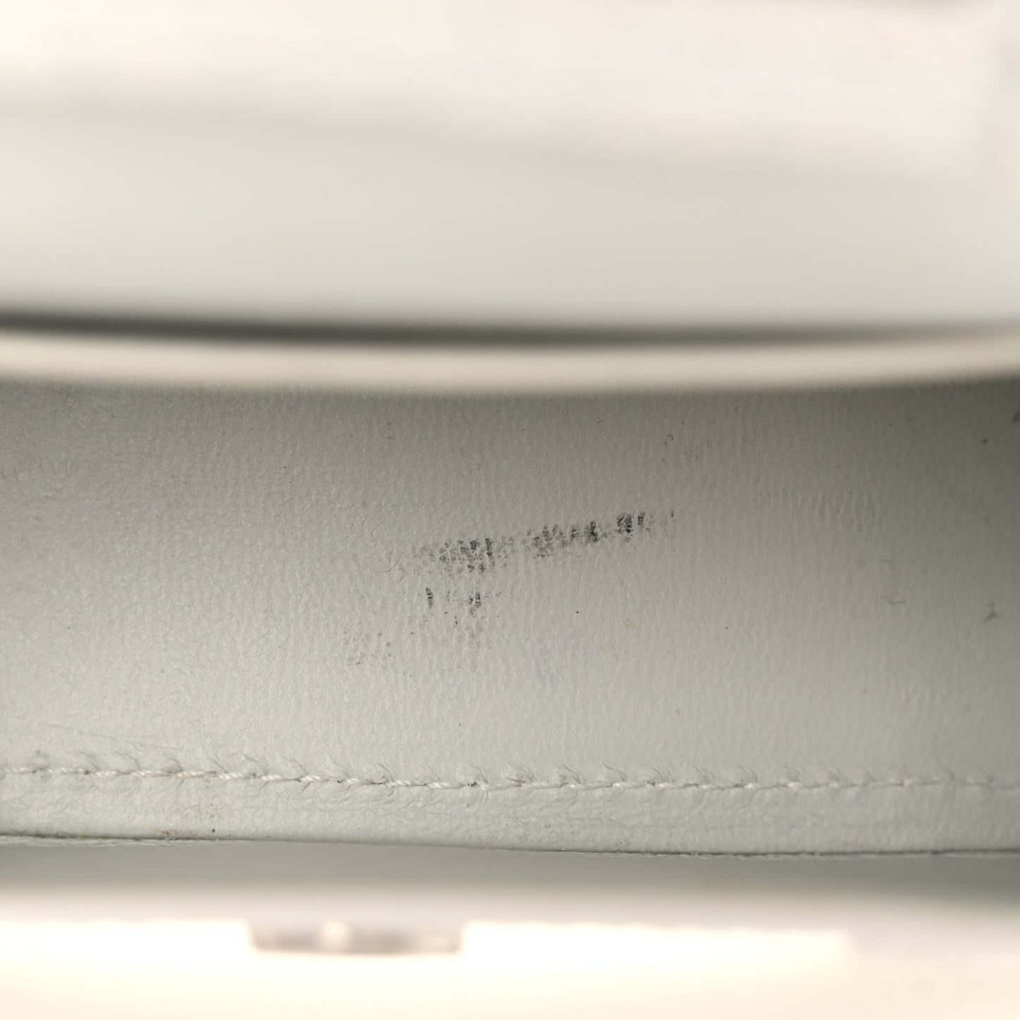 Shiny Calfskin Crocodile Embossed Hourglass Top Handle Bag XS White