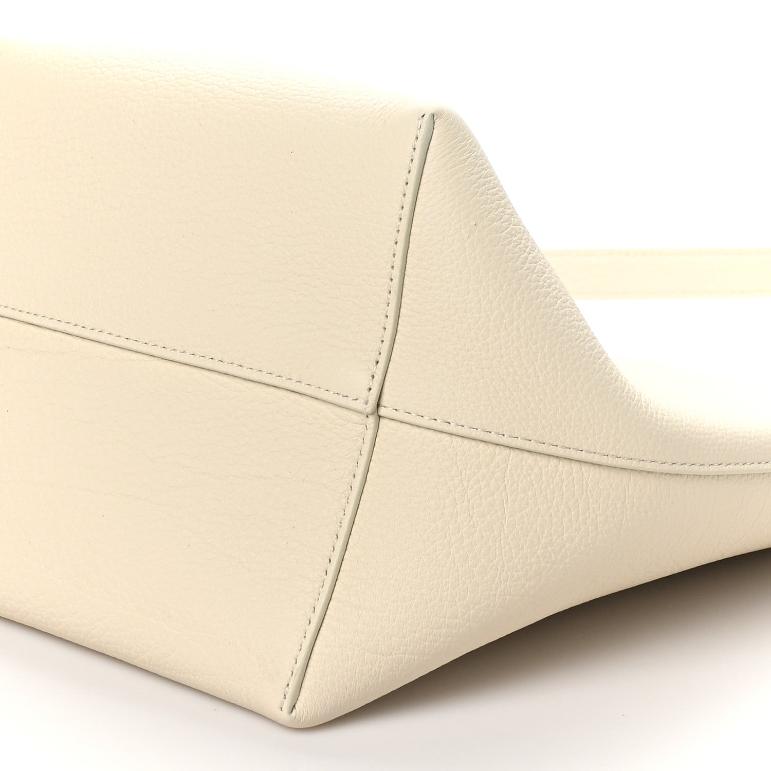 The Row Grained Calfskin Medium N/S Park Tote Ivory 9 of 9