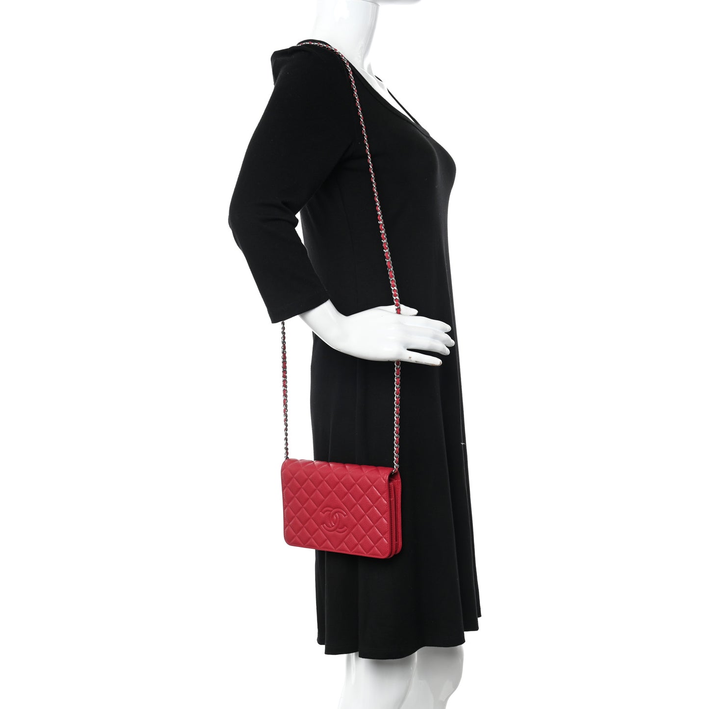 Caviar Quilted Diamond CC Wallet On Chain WOC Red