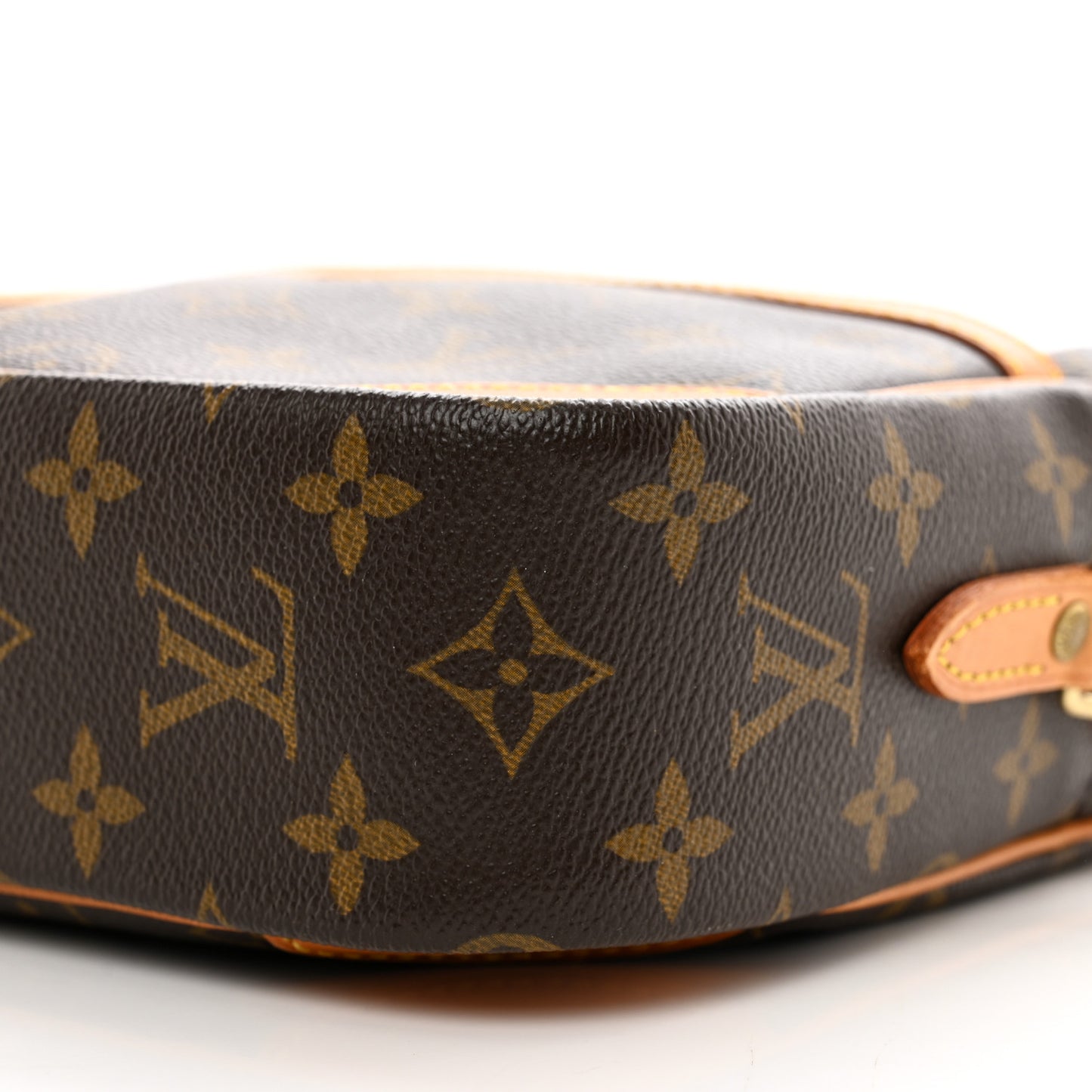 LOUIS VUITTON Monogram Trocadero 27