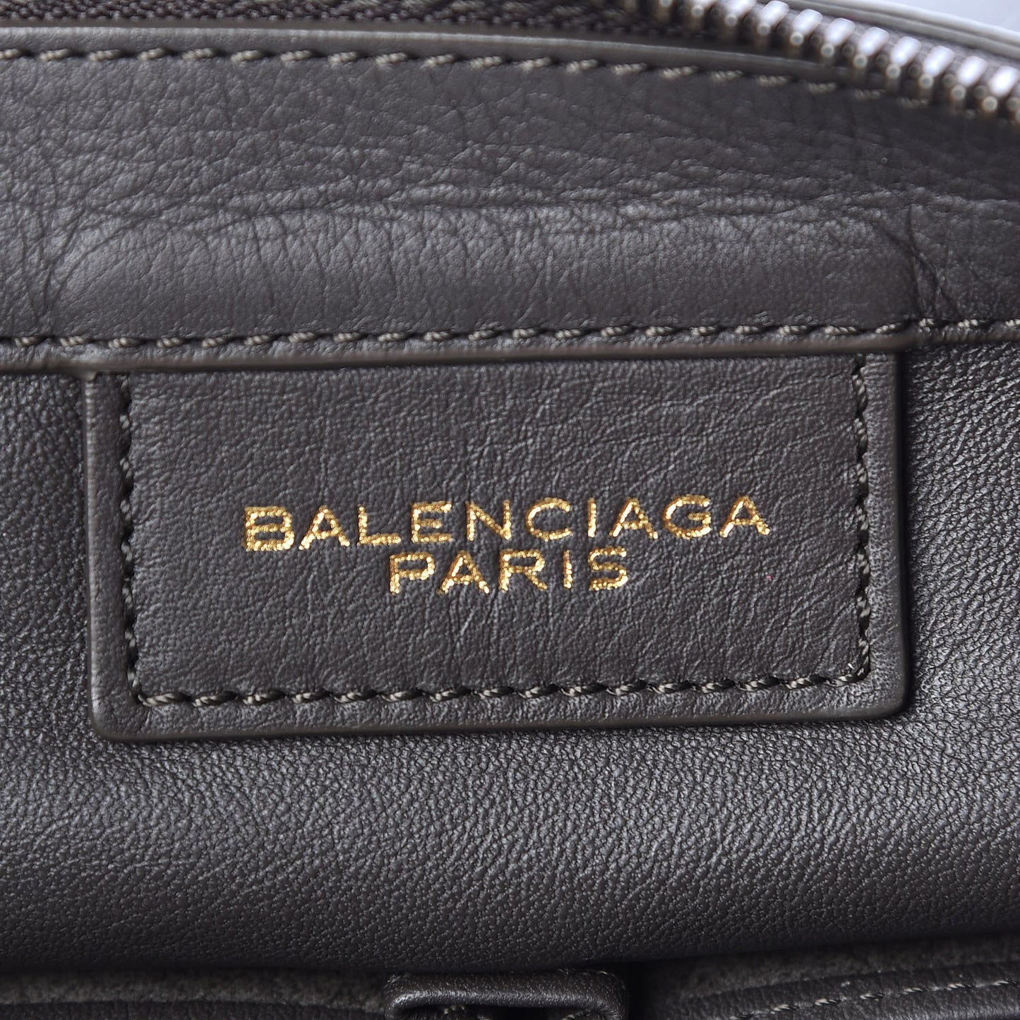 Calfskin Papier Neo Crossbody Grey