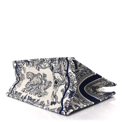 Christian Dior Canvas Embroidered Medium Dioriviera Toile De Jouy Book Tote Blue 8 of 8