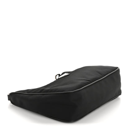 Prada Nylon Re-Edition 2005 Shoulder Bag Black 4 of 11