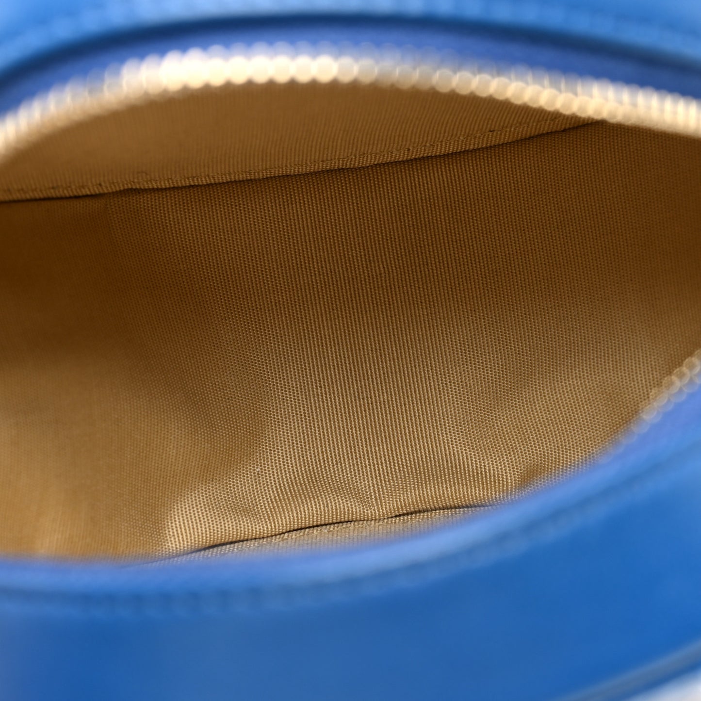 Lambskin Quilted Round Pearl Crush Clutch With Chain Blue