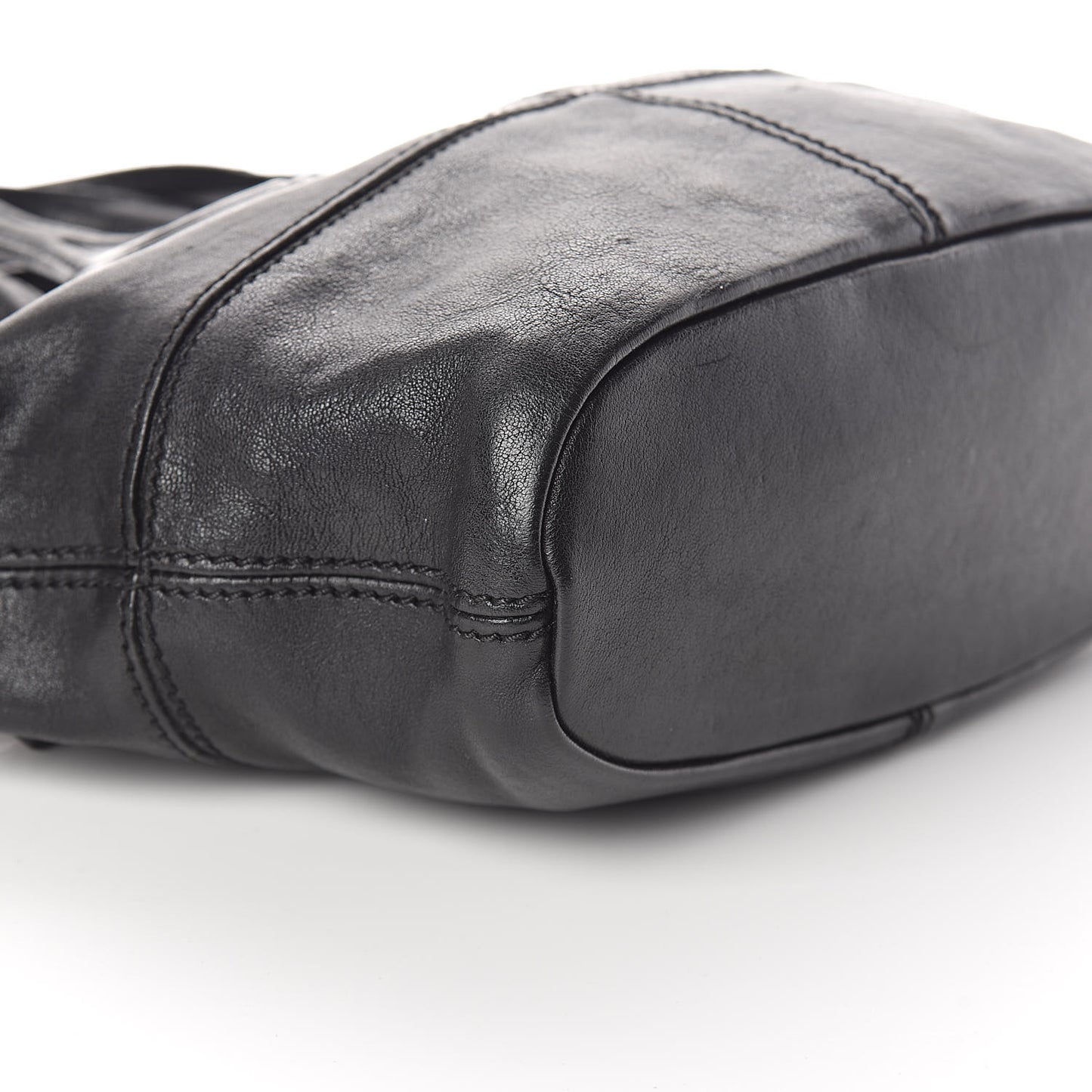 Lambskin Micro Nightingale Black
