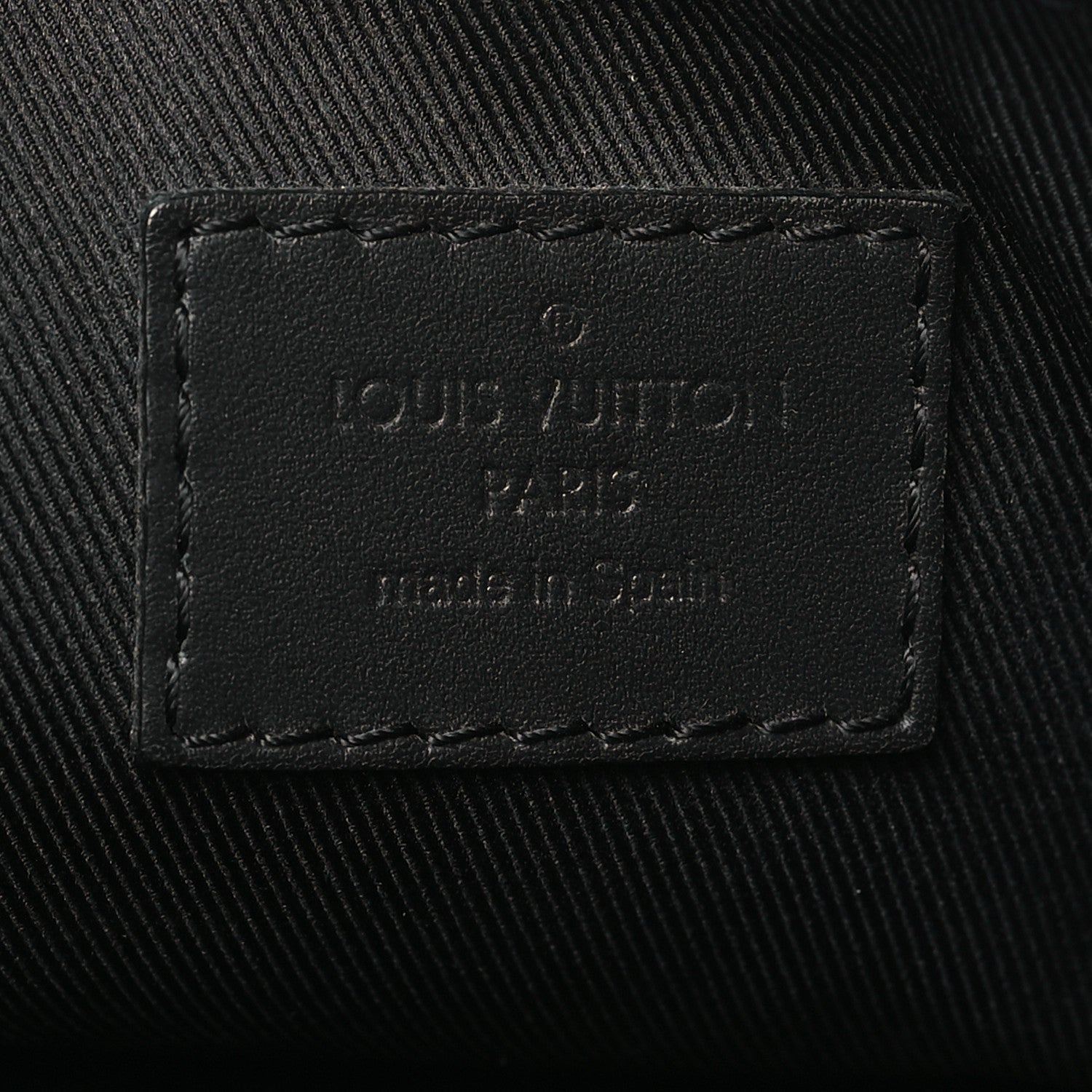 Louis Vuitton Damier Infini Discovery Messenger BB Onyx 6 of 10