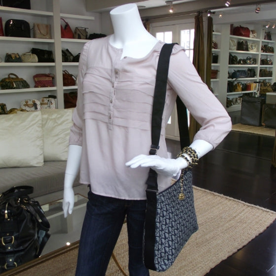 Christian Dior Monogram Messenger 2 of 9