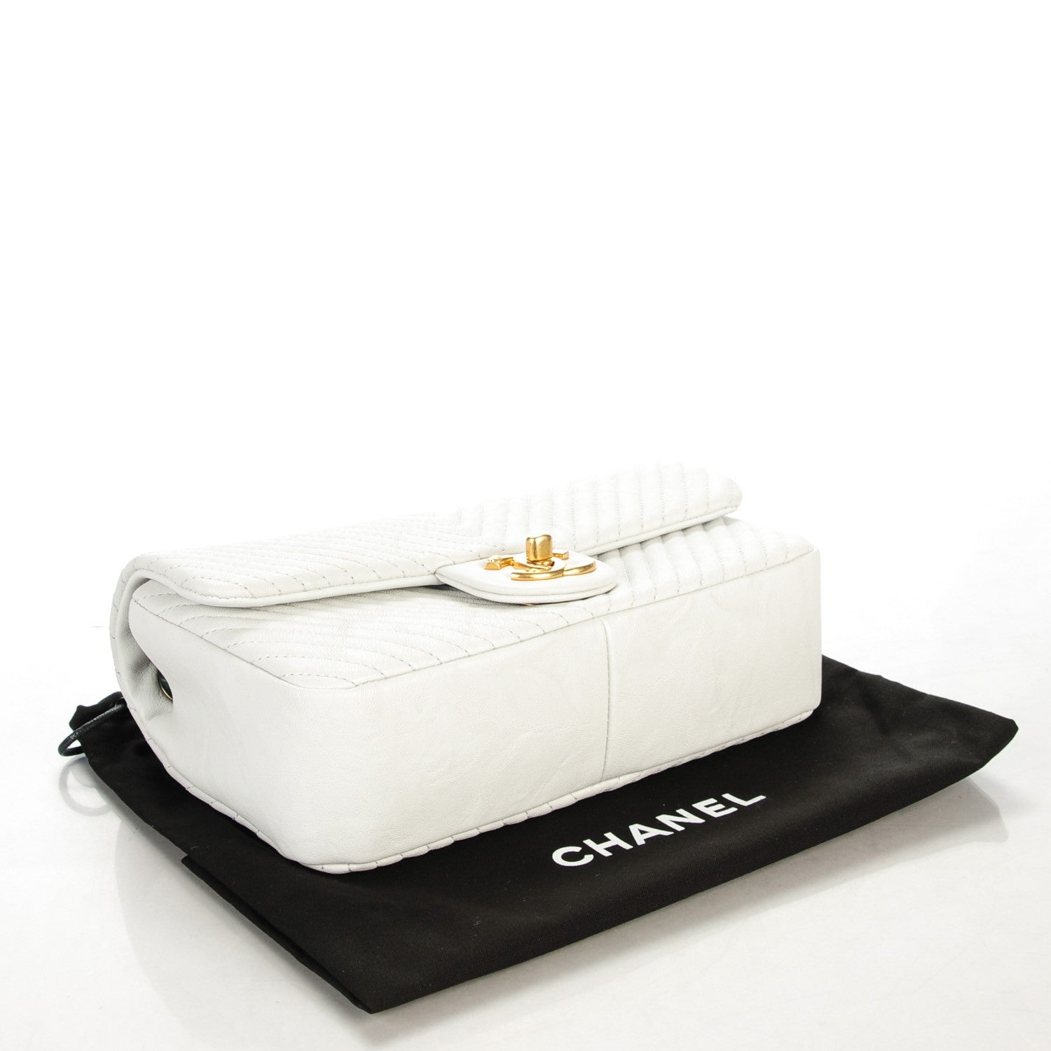 Chanel Wrinkled Lambskin Chevron Quilted Small Flap White 4 of 9