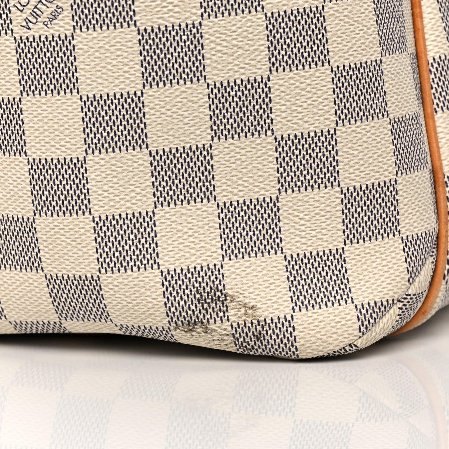 Damier Azur Totally MM
