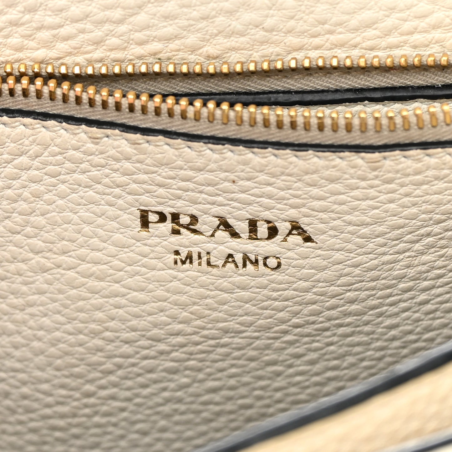 Vitello Daino Crossbody Flap White