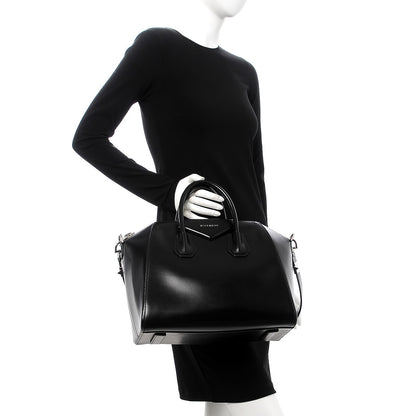 Givenchy Shiny Lord Calfskin Medium Antigona Black 3 of 11
