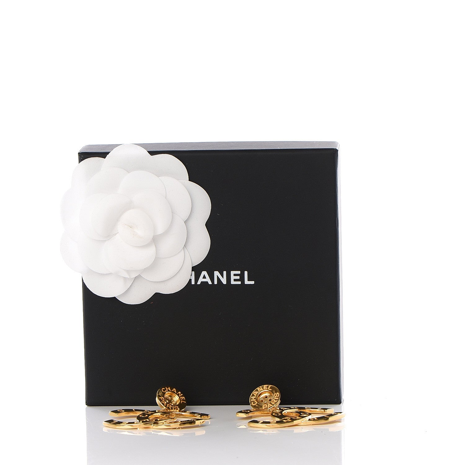 Chanel Metal Large Paris Button Earrings Gold 3 of 3