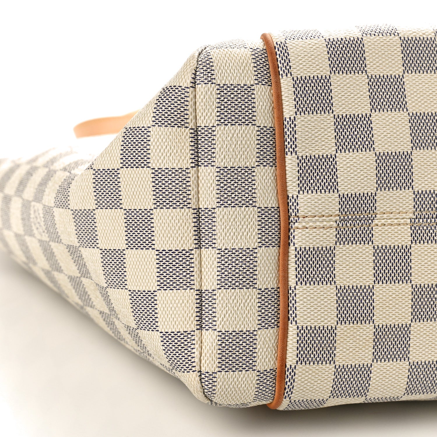 Louis Vuitton Damier Azur Totally MM 9 of 12