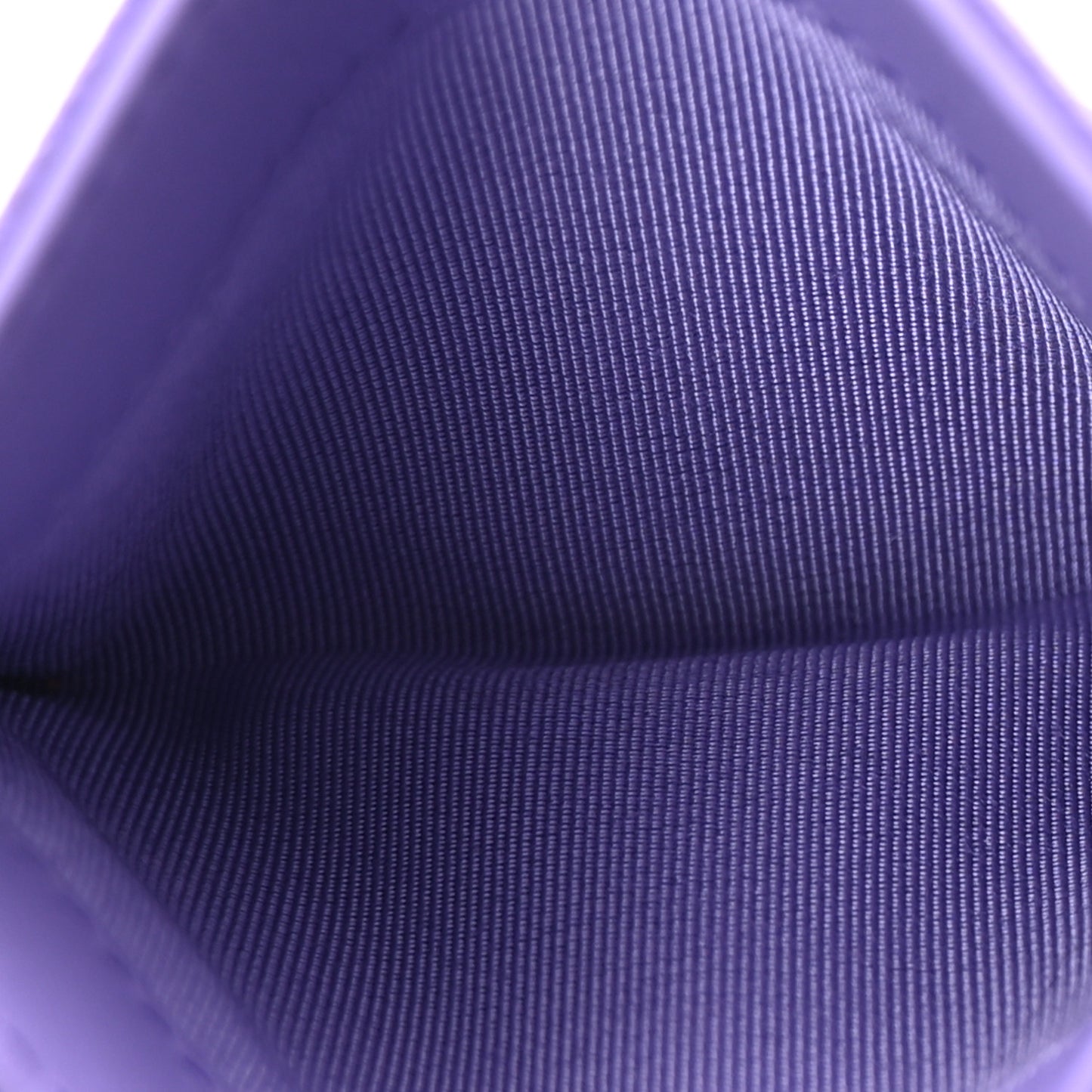 Caviar Quilted Card Holder Purple