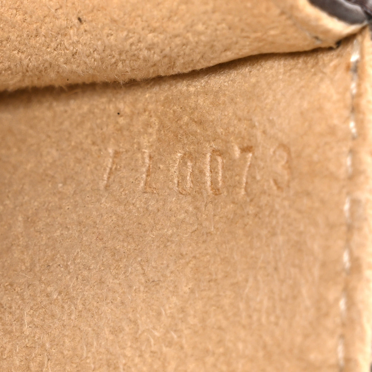 Louis Vuitton Monogram Pochette Florentine S 7 of 10