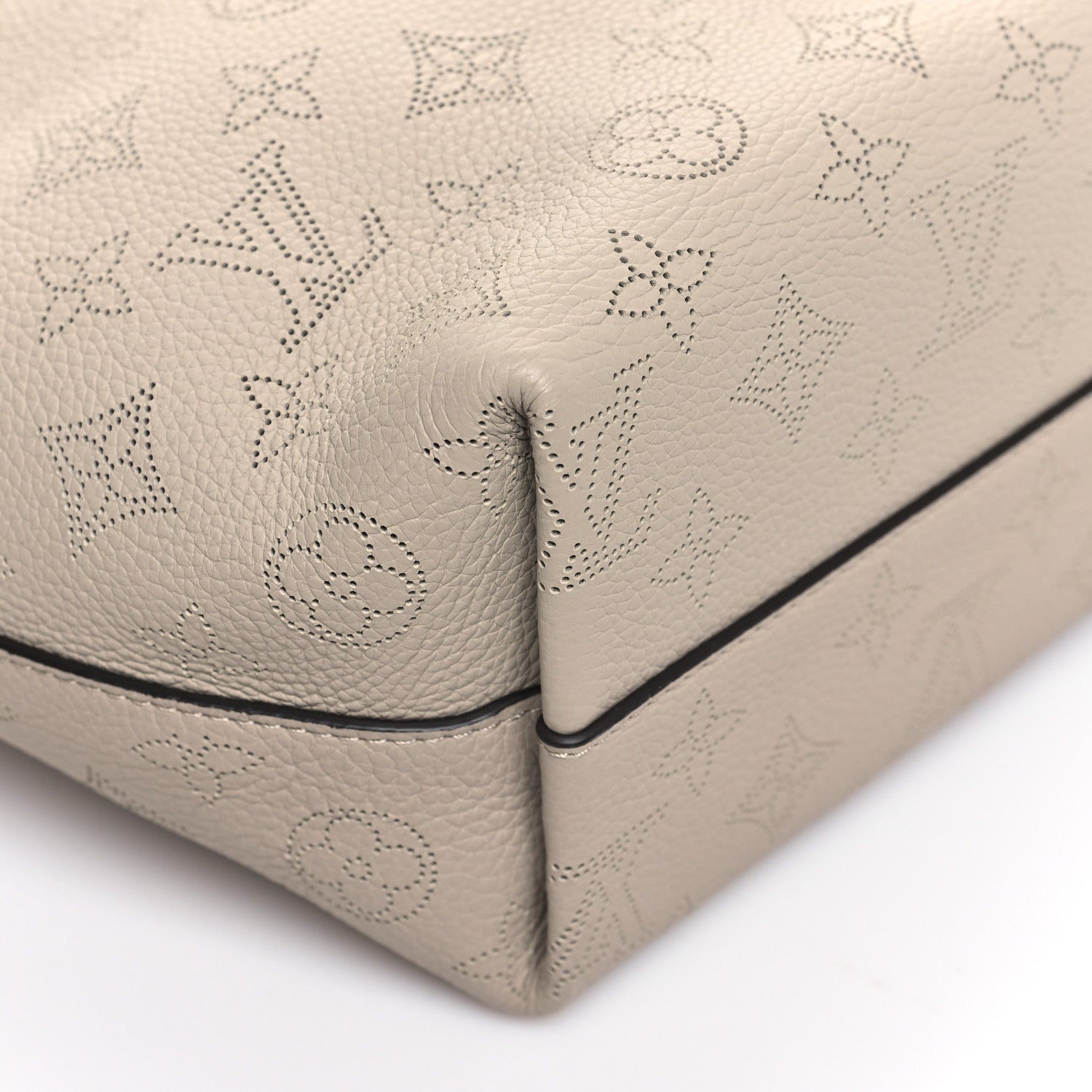 Louis Vuitton Mahina Why Knot MM Galet 8 of 9