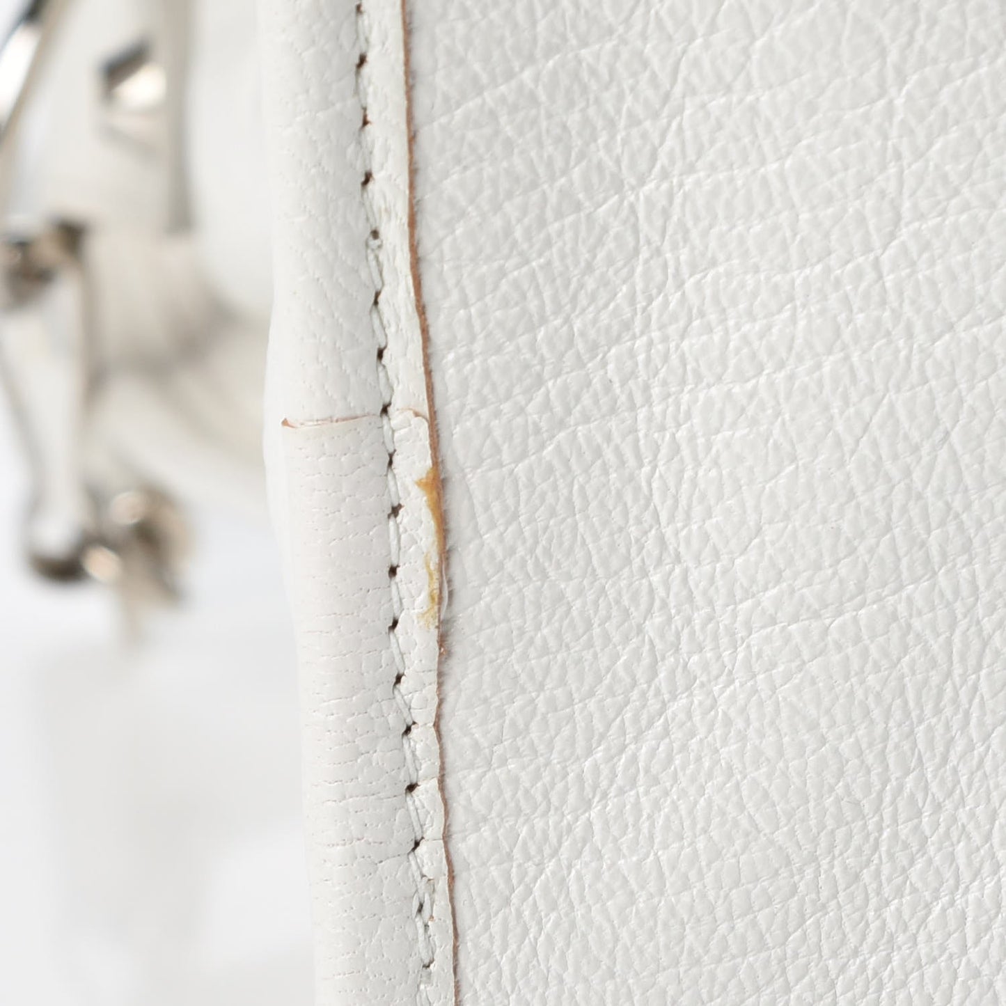 Chevre Silver Metallic Edge Hardware City White