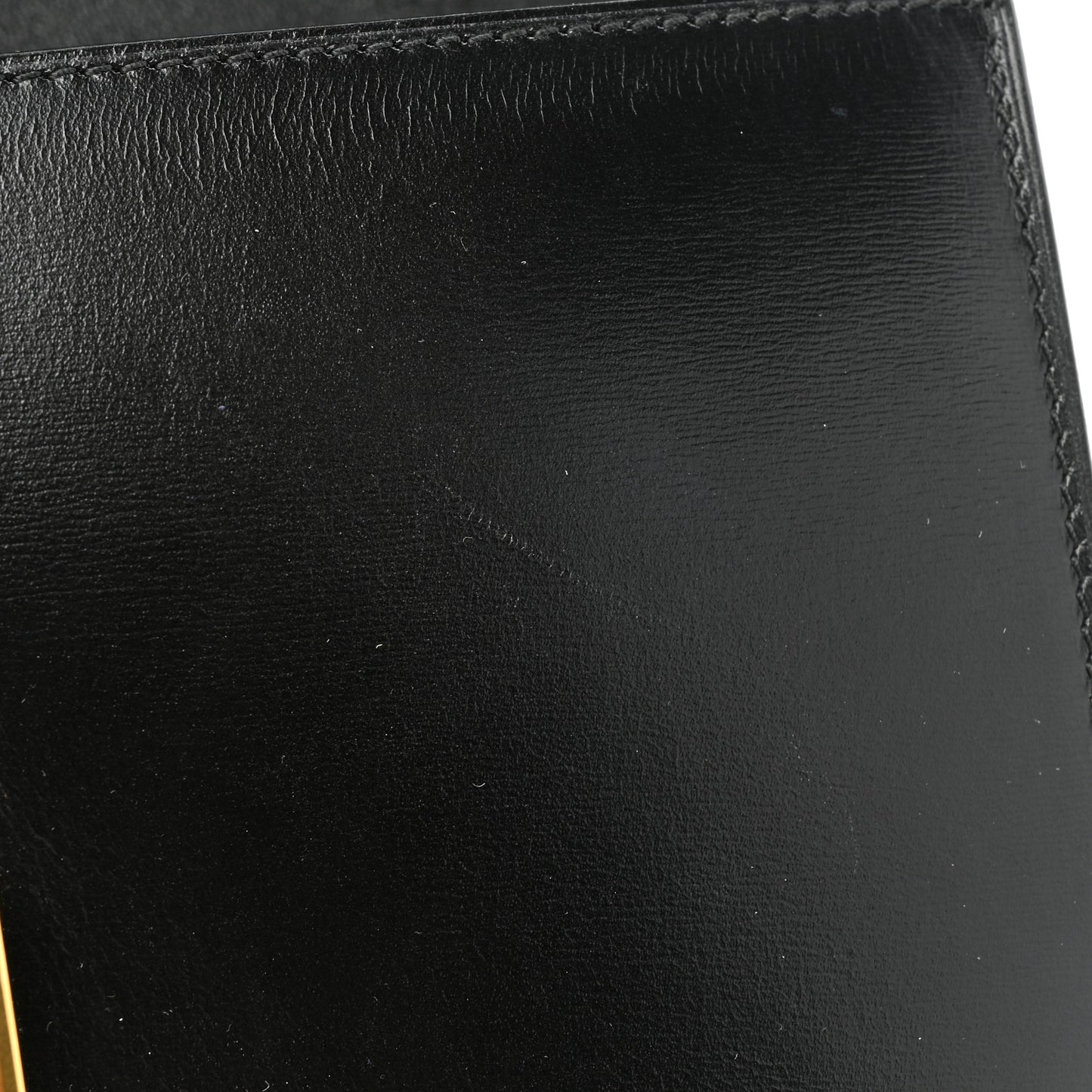 Box Calfskin Medium Classic Box Flap Black