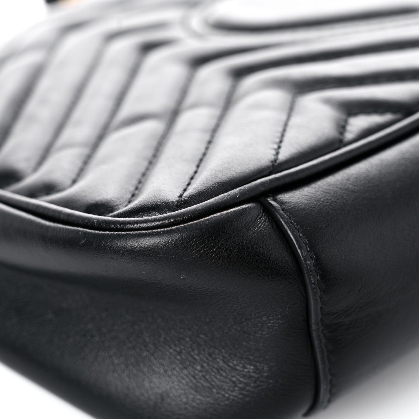 Calfskin Matelasse Small GG Marmont Shoulder Bag Black