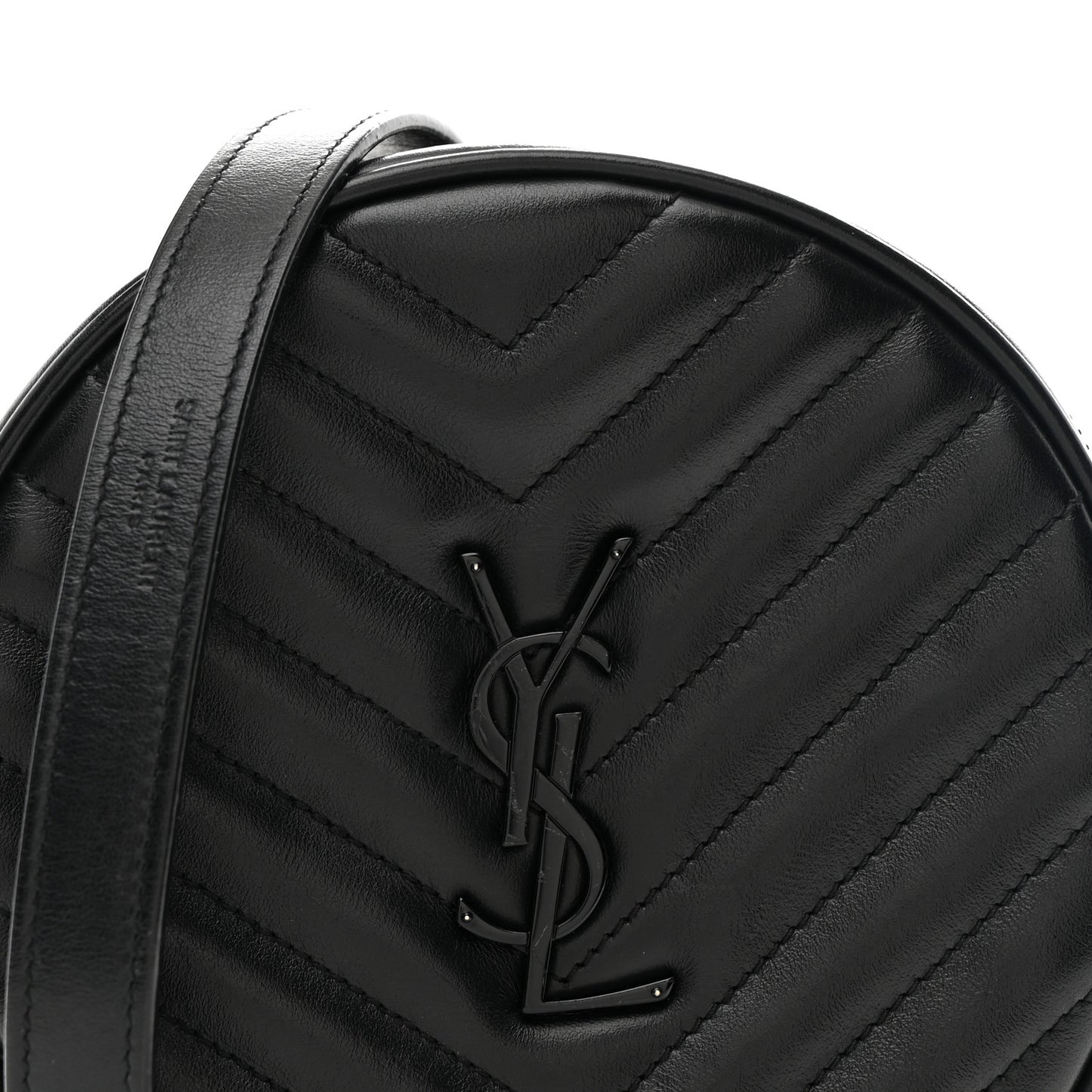 Calfskin Matelasse Chevron Round Vinyle Camera Bag Black
