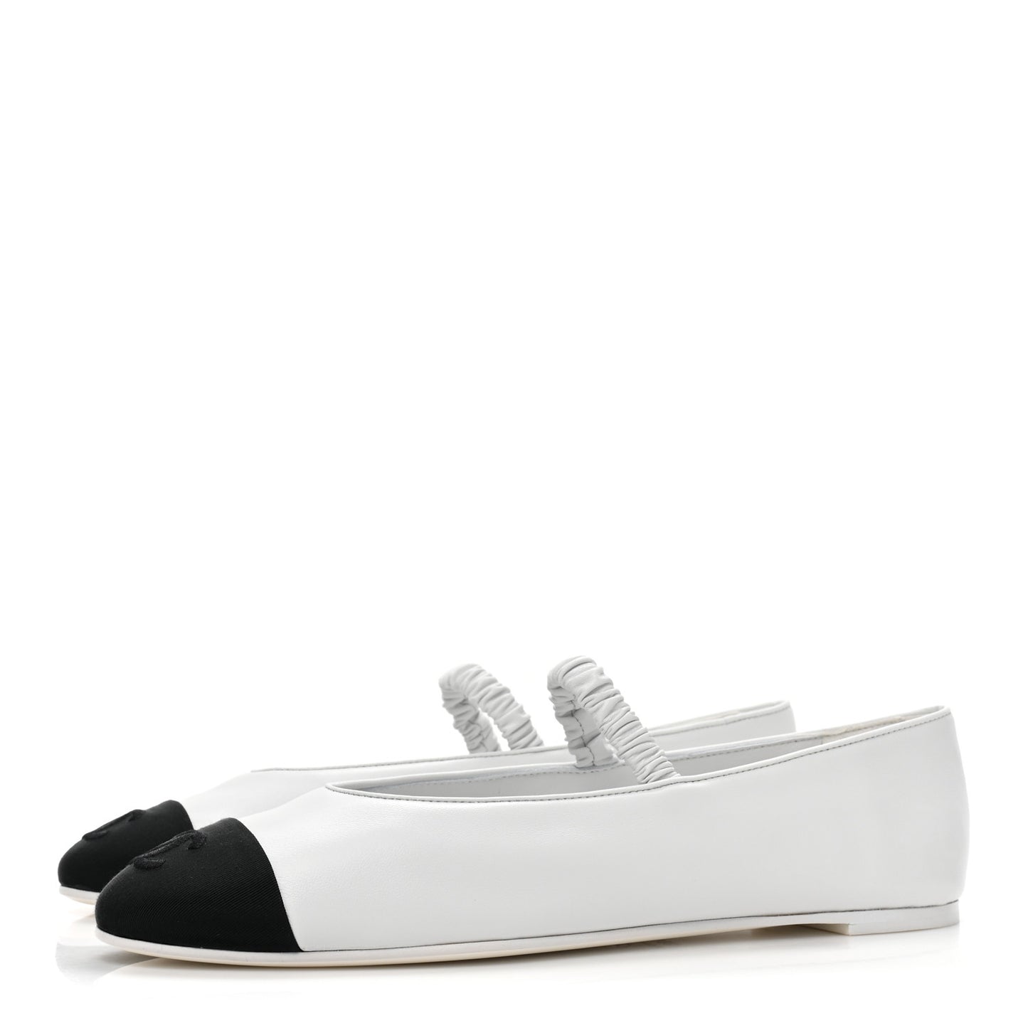 Lambskin Grosgrain Cap Toe CC Ballerina Flats With Leg Warmers 39.5 White