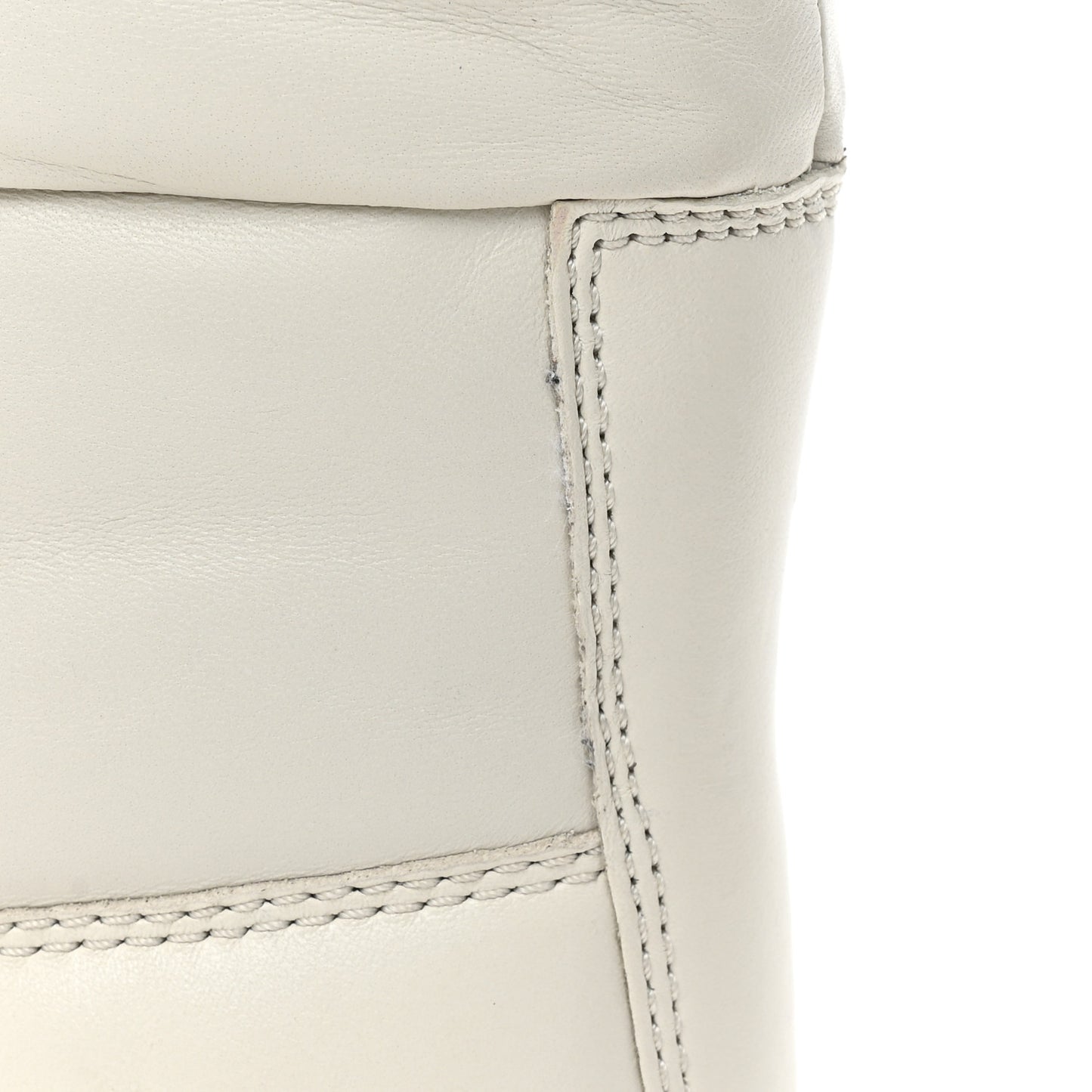 Nappa Metal Triangle Logo Padded Moon Boots 36.5 White