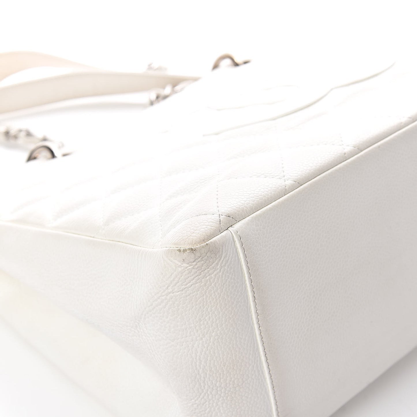 Caviar Quilted Grand Shopping Tote GST White