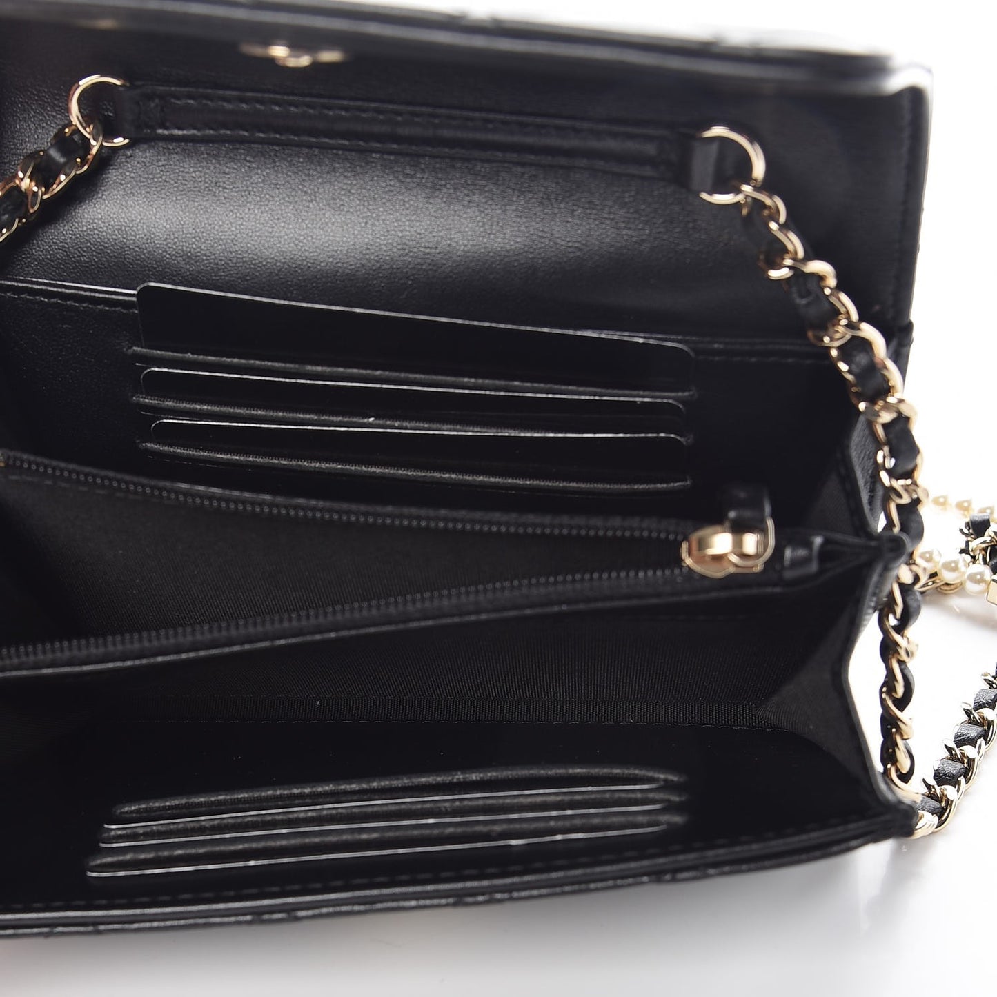 Lambskin Quilted Small Clutch With Pearl Chain Black
