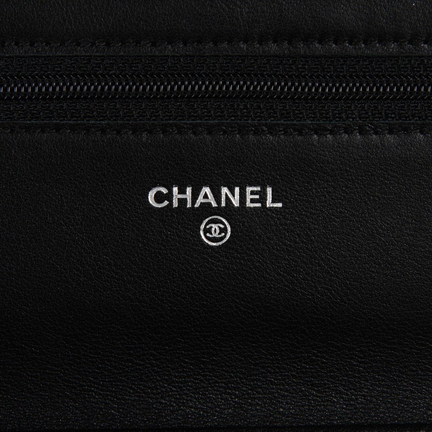 Caviar Timeless CC Wallet on Chain WOC Black