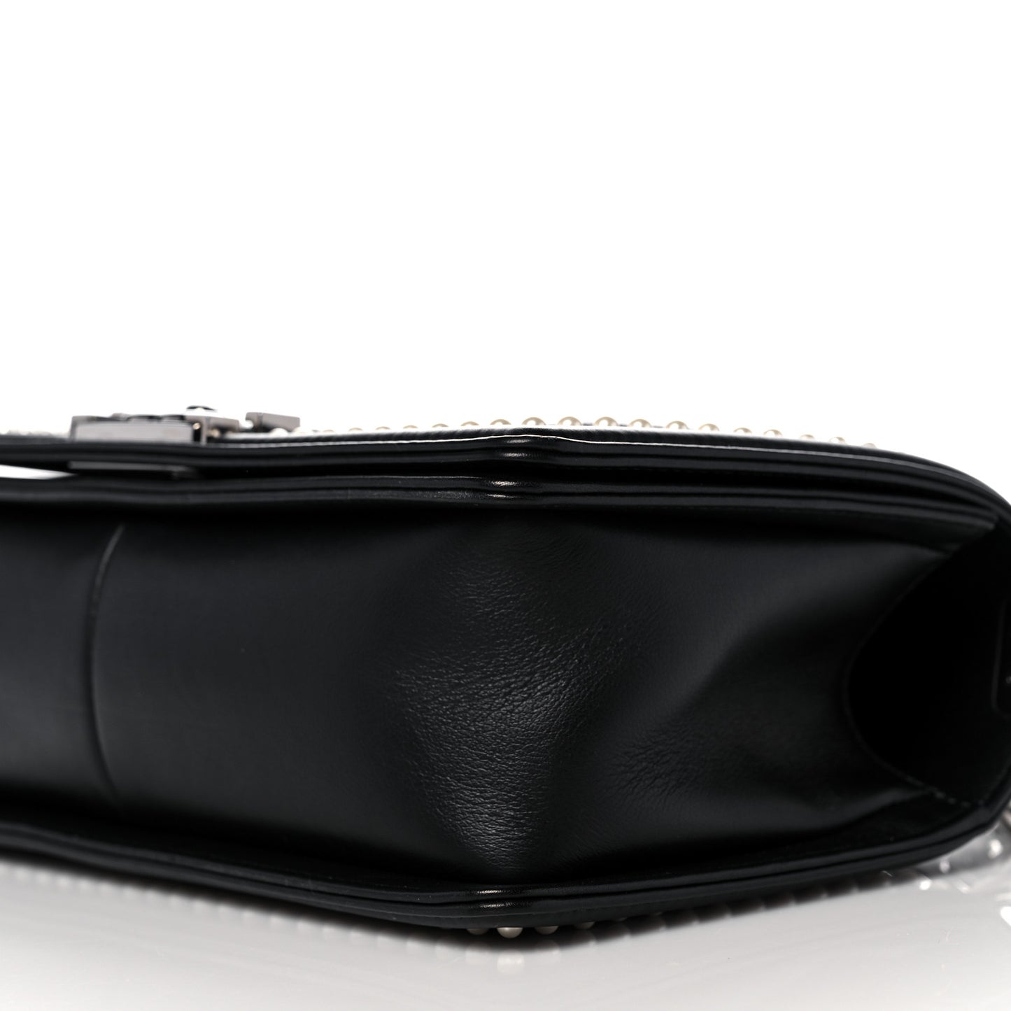 Calfskin Pearl Tweed Medium Boy Flap Black