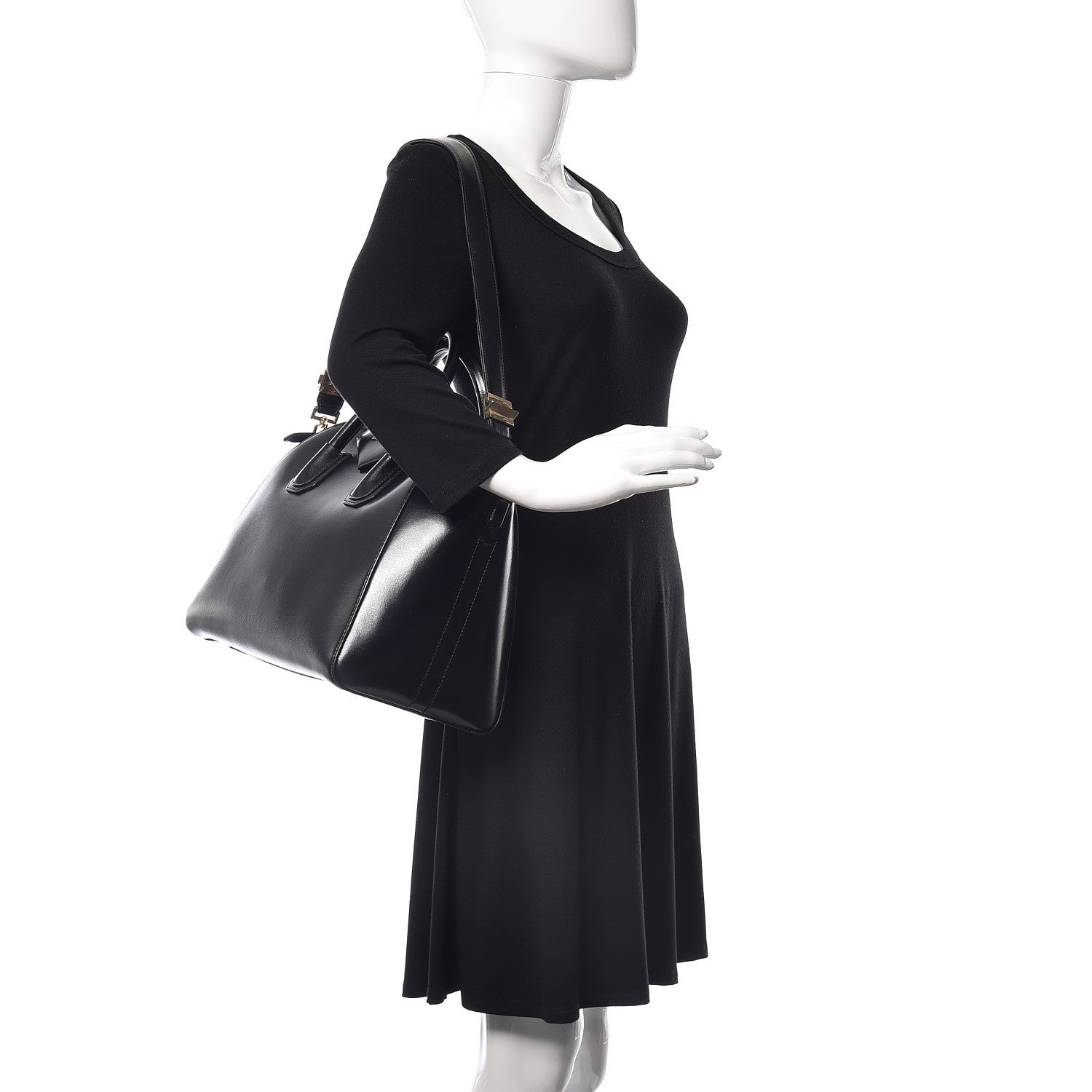 Givenchy Shiny Lord Calfskin Medium Antigona Black 2 of 10